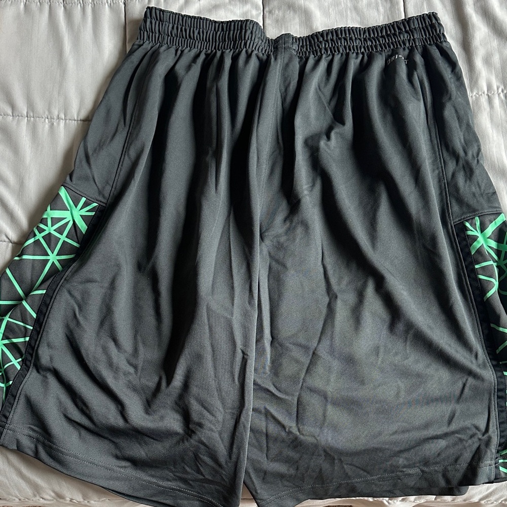 Nike KD VI shorts size XXL - Picture 6 of 10